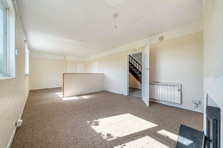 Parsonage Estate Rogate, Petersfield - 3 bedrooms Property for lettings - Seymours - Photo 5