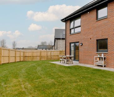 Casa at Vista Park, Glasgow, G33 - Photo 6