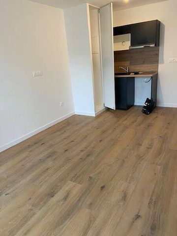 Appartement 2 pièces - - Photo 2