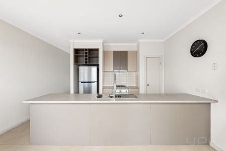 2/9 Montana Drive, Werribee - Photo 5