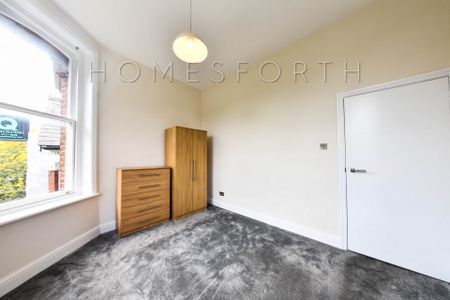 2 Bedroom Flat - Photo 3