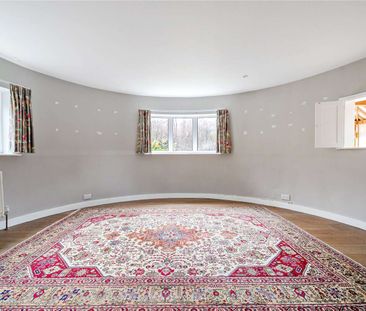 A beautifully presented oast house on the outskirts of Cranbrook - Photo 1