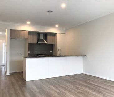 3 Bedroom House For Lease (Price drop!!) - Photo 4