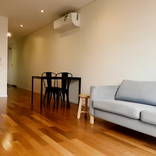 210 Normanby Road, Melbourne - Photo 1