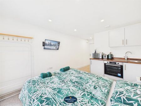 Studio to rent - Photo 3