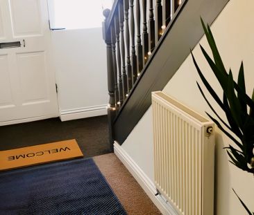 Two bed apartment (shared) - Photo 2