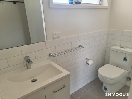 62 Tallara Parkway, Narrabundah ACT 2604 - House For Rent | Domain - Photo 5