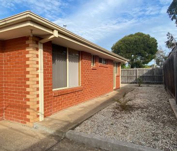 1/23 Moffatt Crescent, Hoppers Crossing. - Photo 5