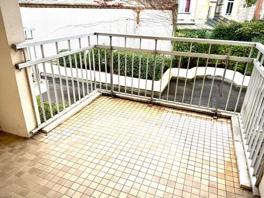 Location Appartement 4 pièces 113m² BORDEAUX 33000 - Photo 1