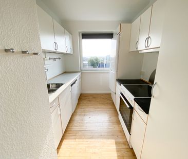 Lys og indbydende lejlighed med solrig altan – attraktiv beliggenhe... - Foto 5
