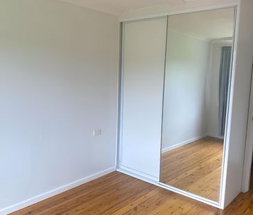 LOCATED IN QUIET CUL-DE-SAC - Photo 2