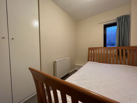 2 bedroom Apartment for rent - Photo 2