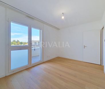Bel attique de 121 m2 avec terrasse - Photo 3