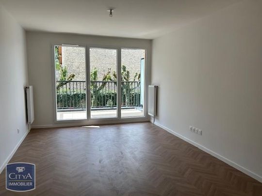 Location Appartement 3 pièces 58m² LE MEE SUR SEINE 77350 - Photo 1