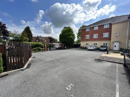 Rivermead Court, WF2, Wakefield - Photo 3