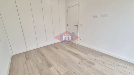 Piso de alquiler en Calle Centro, Tui - Photo 3