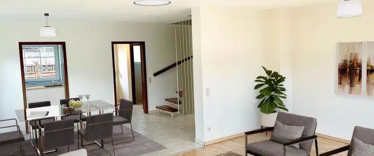 Moderne Doppelhaushälfte zur Miete in Tornesch - Photo 1