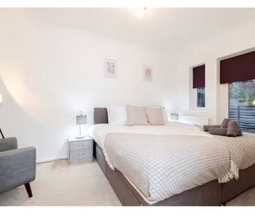 4 bedroom bungalow to rent William Smith Close, Woolstone, Milton K... - Photo 4