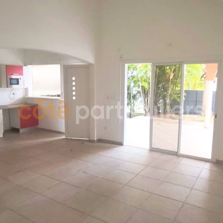 Location Maison 4 pièces 112m² - Photo 1