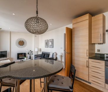 3 bedroom flat to rent - Photo 5