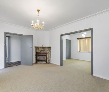 132 Uriarra Road, Queanbeyan - Photo 4