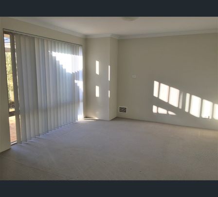 3 Kelso Close, Sinagra, WA 6065 - Photo 1