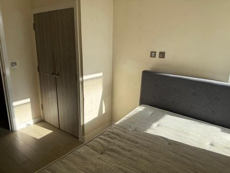 1 bedroom flat to rent - Photo 4