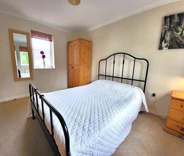 1 bedroom in a house share to rent - Photo 6