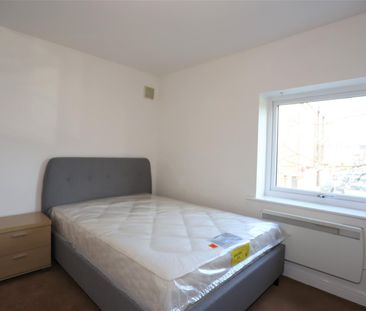 Turing Court, Manchester - Photo 3