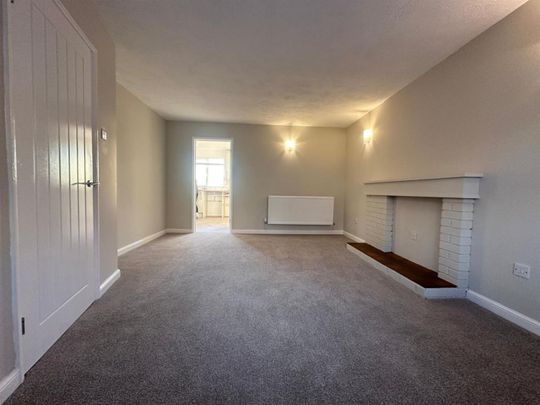 3 bedroom House To Let - Photo 1