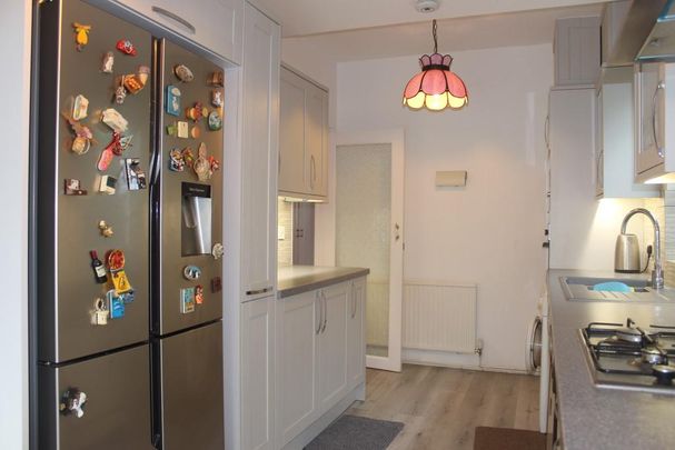 3 bedroom detached house to rent - Photo 1
