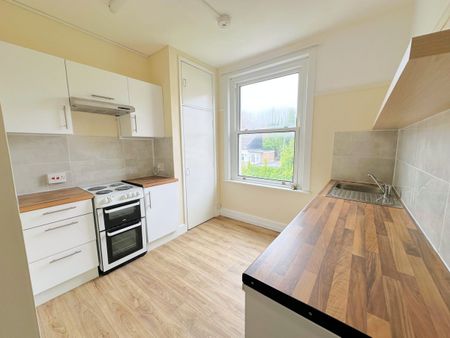 Eversley Road, Bexhill-on-Sea, East Sussex - Photo 4