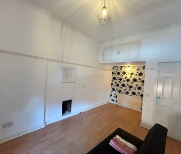 1 Bedroom Property To Rent - Photo 1