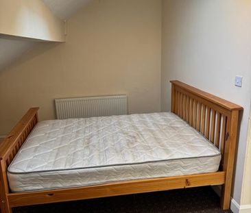 2 Bed Flat, Ellerton Road, S5 - Photo 6