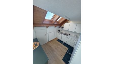 3 Zimmer-Dachwohnung in Kaufdorf (BE), möbliert, auf Zeit - Photo 5