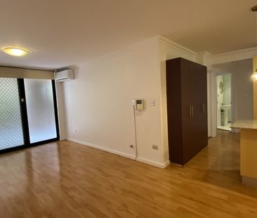 2 BEDROOM UNIT IN A GOOD LOCATION - Photo 5