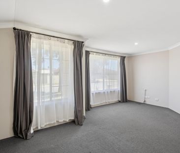 17 Camellia Way - Photo 1