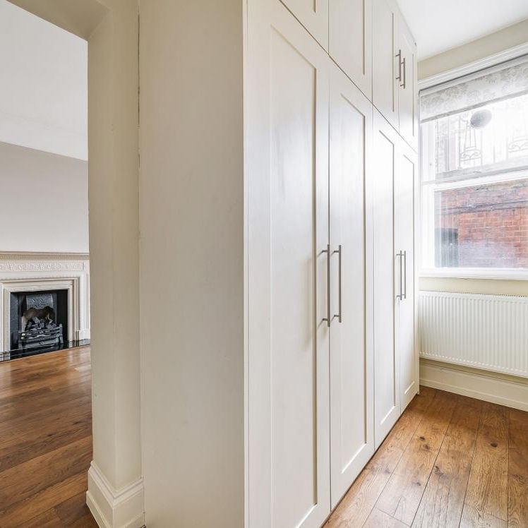 Trebovir Road, London SW5 - Photo 1