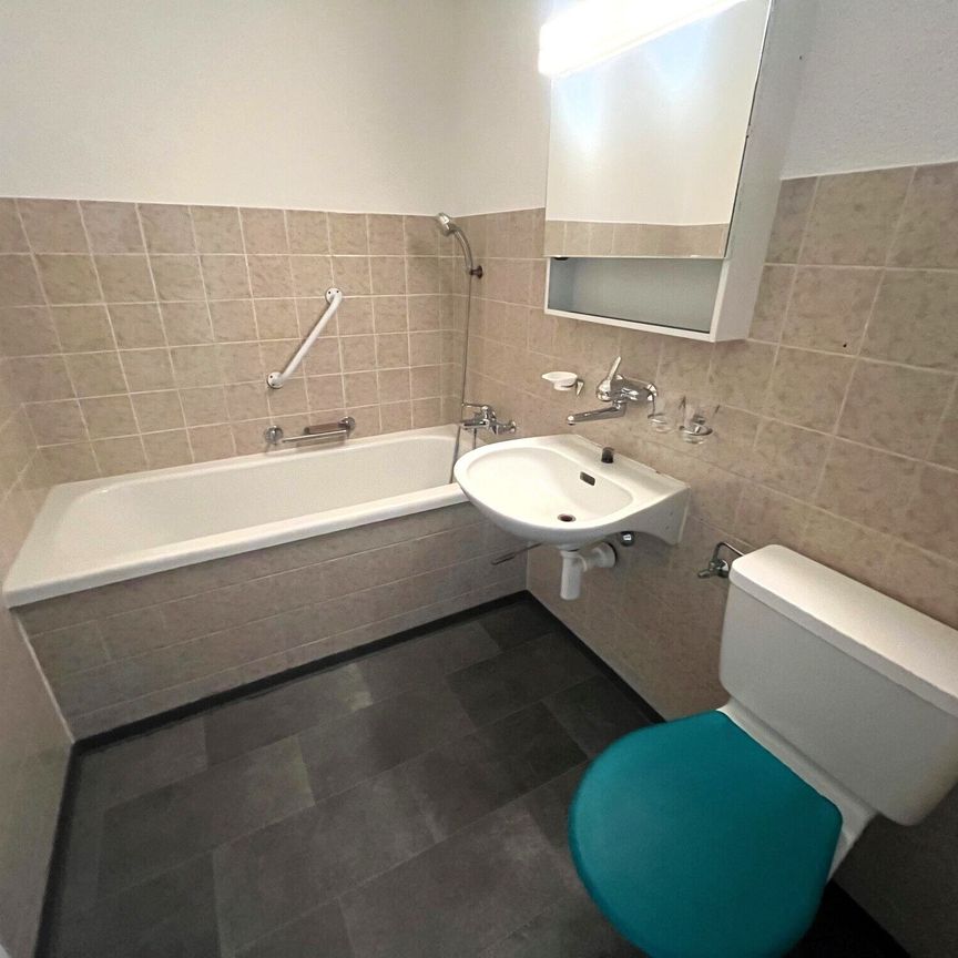 Cozy living - Photo 1