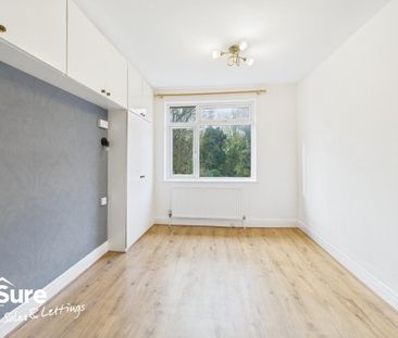 3 bedroom semi-detached house to rent - Photo 4