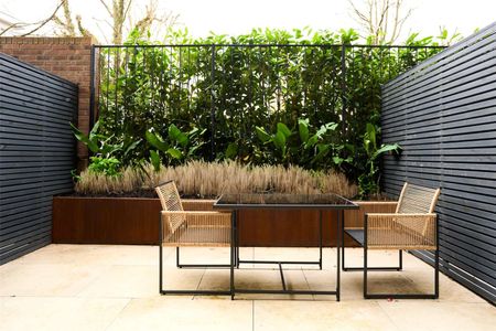 Studio Apartments - All the comfort and convenience of home combined with the luxuries of a boutique hotel. - Photo 3