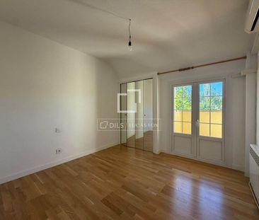 Luxury Villa for rent in Madrid, Spain - Photo 5