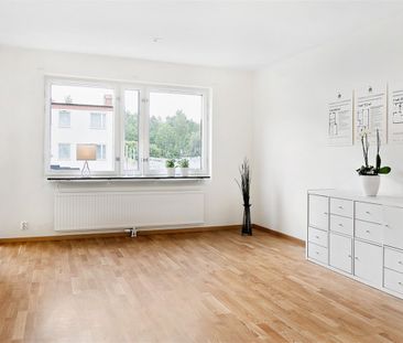 Solvarvsgatan 15 - Foto 1