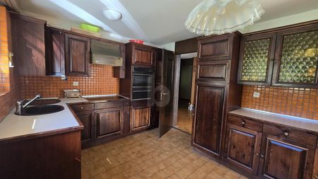 SPAZIOSO E ACCOGLIENTE IN POSIZIONE TRANQUILLA - Photo 5