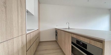 Appartement te huur in Sint-Pieters-Woluwe voor € 1.900 met 2 slaapkamers - Photo 3