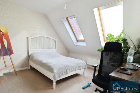 3 bedroom end of terrace house to rent - Photo 5