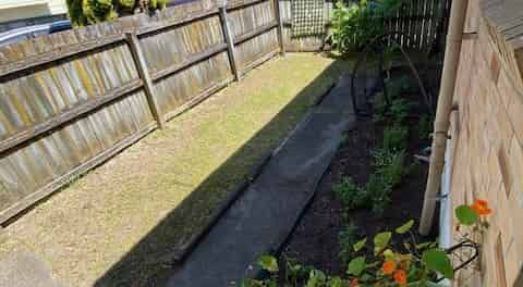 Sunny 3-Bedroom Family Home in the Heart of Howick - Photo 1