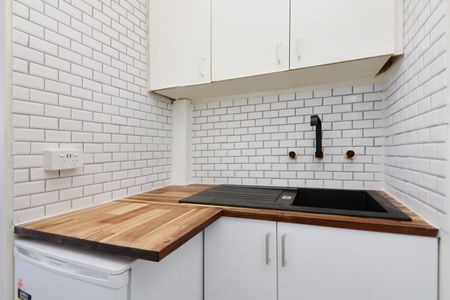 Affordable Convenient Paddington Pad - Photo 2