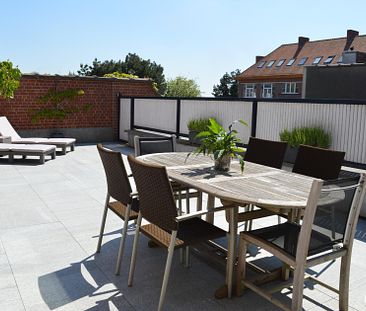 Ruim en zeer zonnig duplex appartement onder de kerktoren in Bellegem - Foto 4