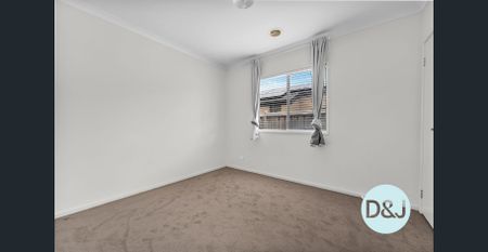 3-Bedroom Home Opposite Park - Photo 4